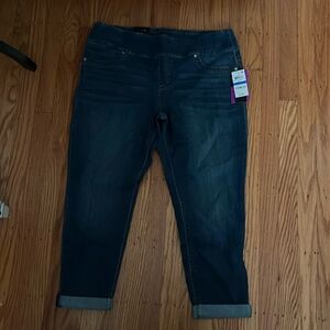 Pxl pull on jeans. Wear with or without cuffs. Extremely soft